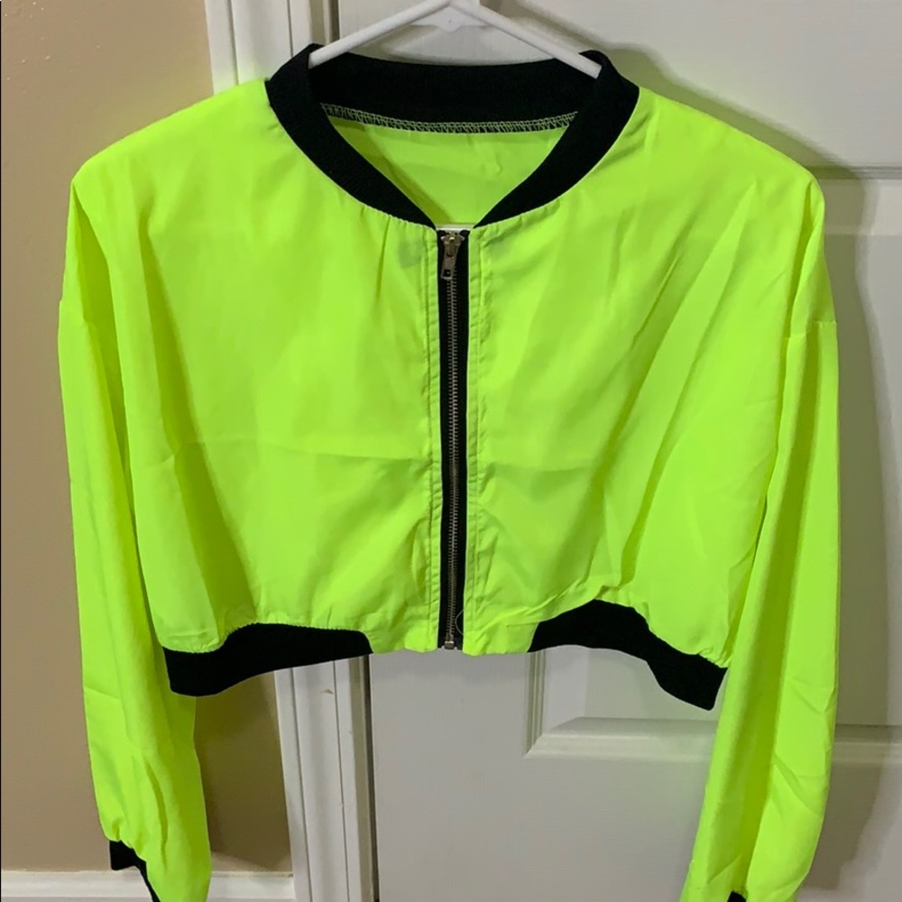crop bright green jacket